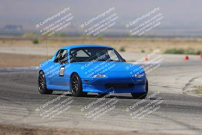 media/Sep-20-2025-Extreme Speed (Sat) [[1fcc23683c]]/Orange (Mid Intermediate)/Session 2 (Sunrise)/